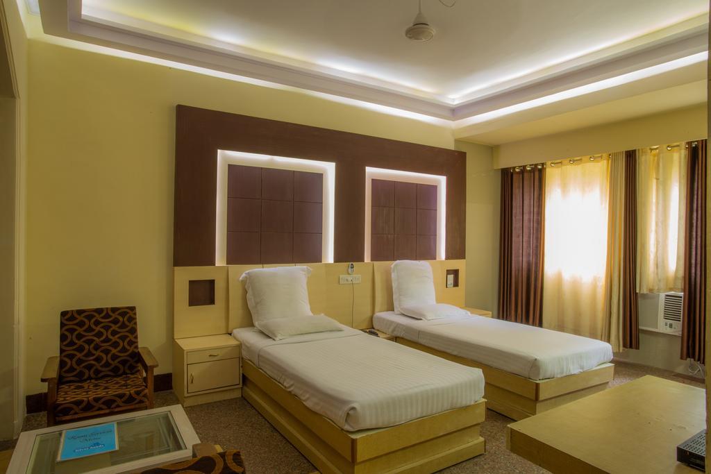 Silver Sands Beach Resort Colva Bagian luar foto