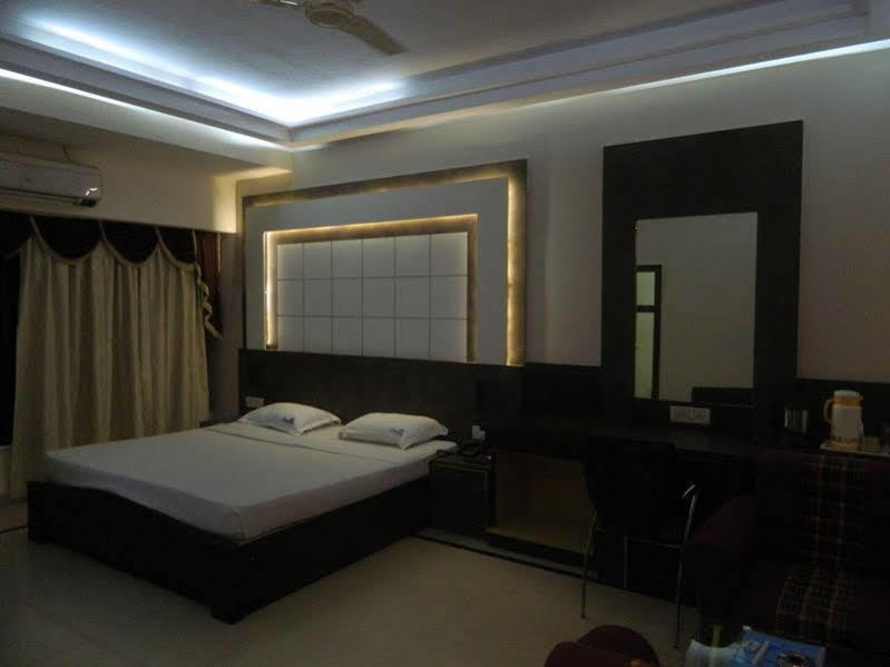 Silver Sands Beach Resort Colva Bagian luar foto